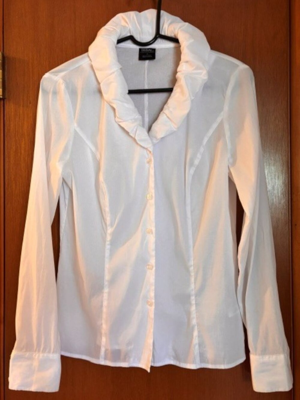 Tribal White Button-Down blouse with wired collar - Size 4